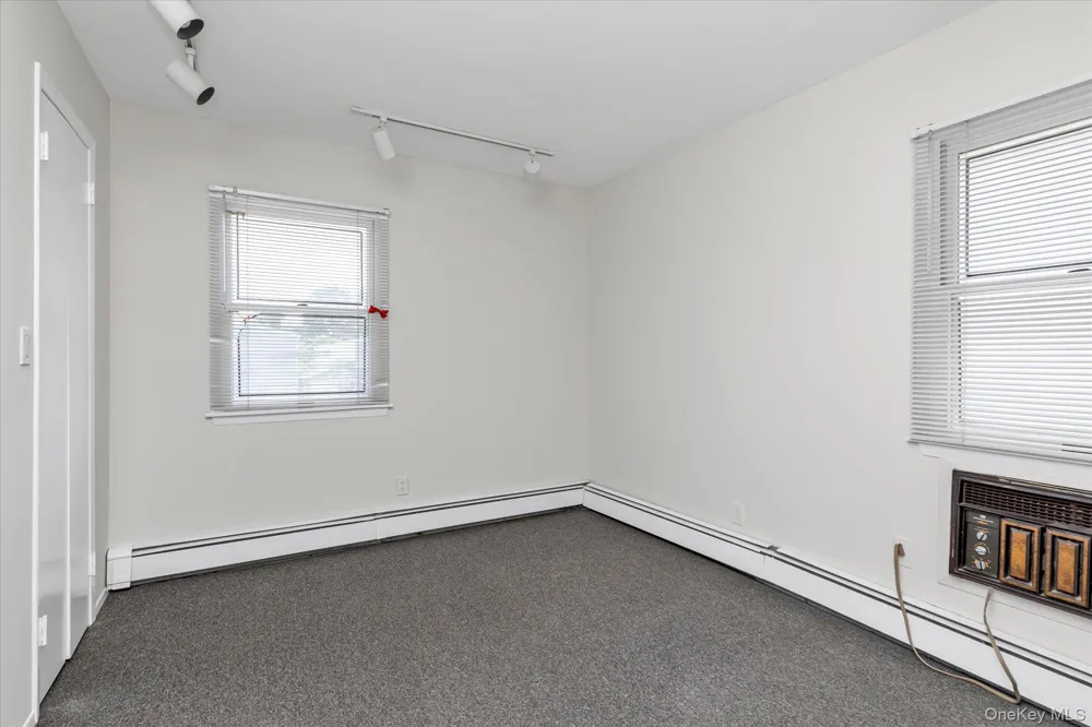 810 Ibsen Street Woodmere, NY 11598