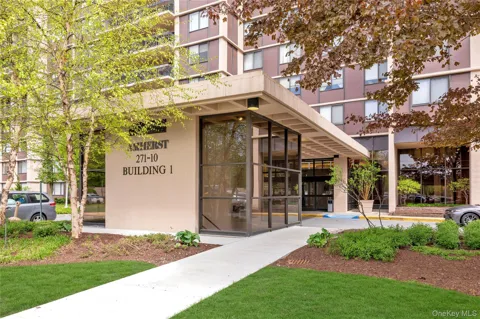 271-10 Grand Central Parkway #9F