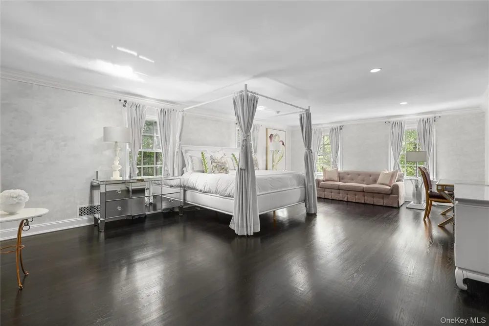 54 W Patent Road Bedford Hills, NY 10507