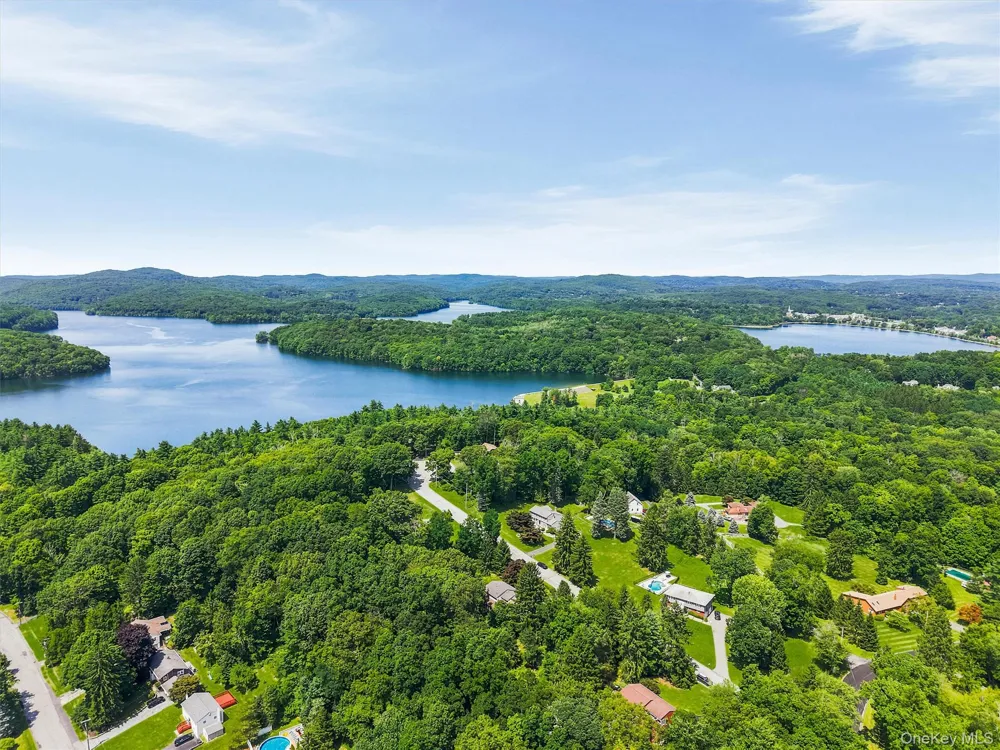 3 Pheasant Place Carmel, NY 10512