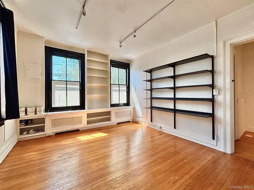 6378 Mill Street #2nd Floor Rhinebeck, NY 12572