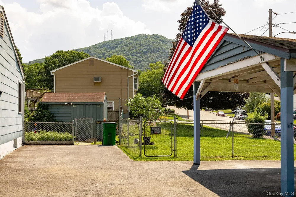 76 Phillips Street Beacon, NY 12508