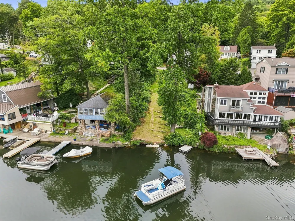 1555 Route 292 Holmes, NY 12531