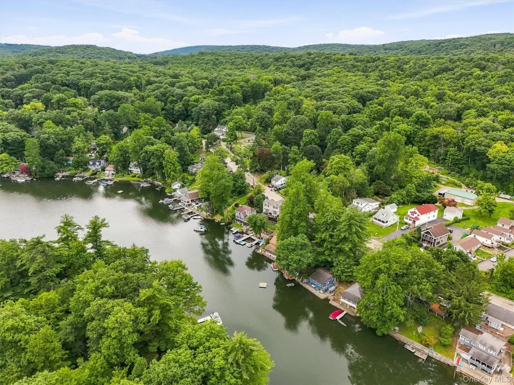 1555 Route 292 Holmes, NY 12531