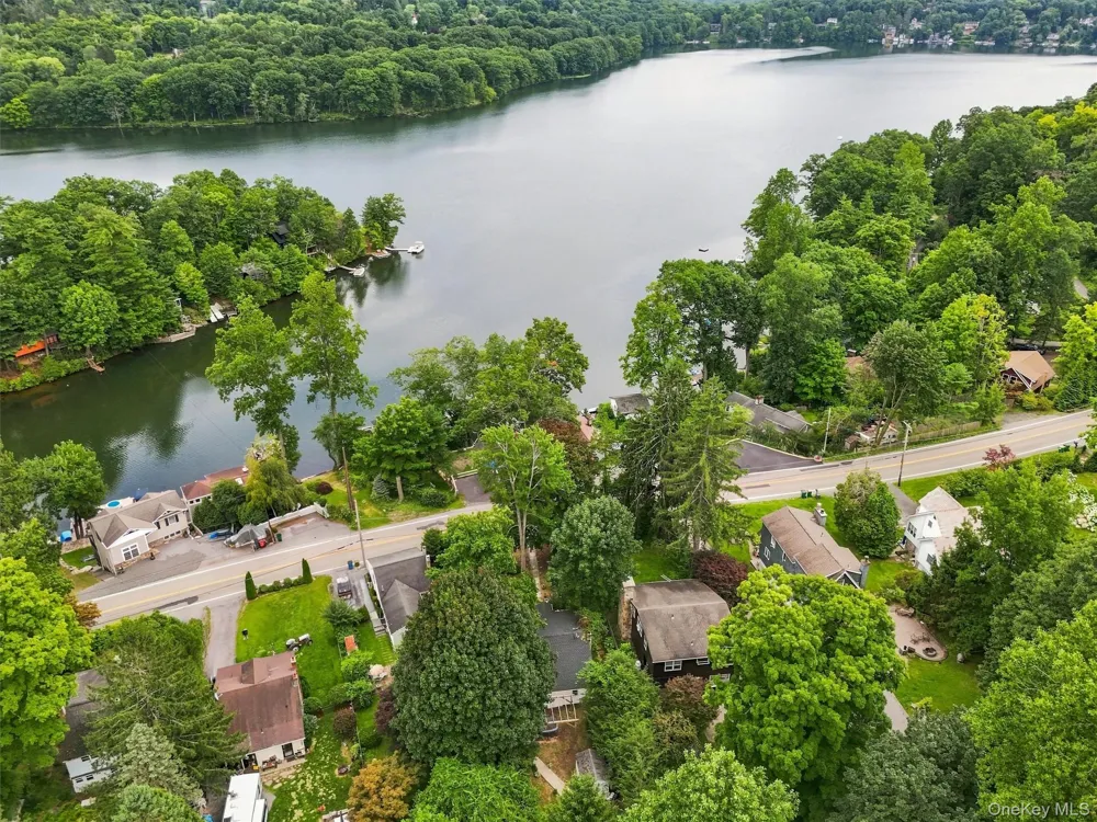 1555 Route 292 Holmes, NY 12531