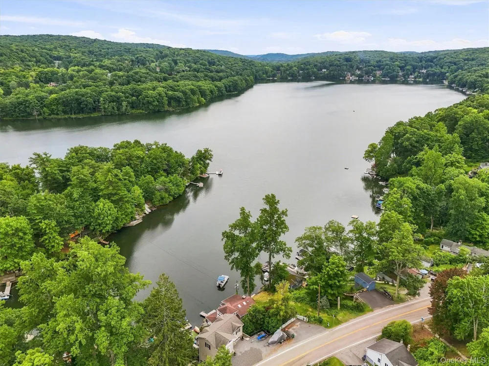 1555 Route 292 Holmes, NY 12531