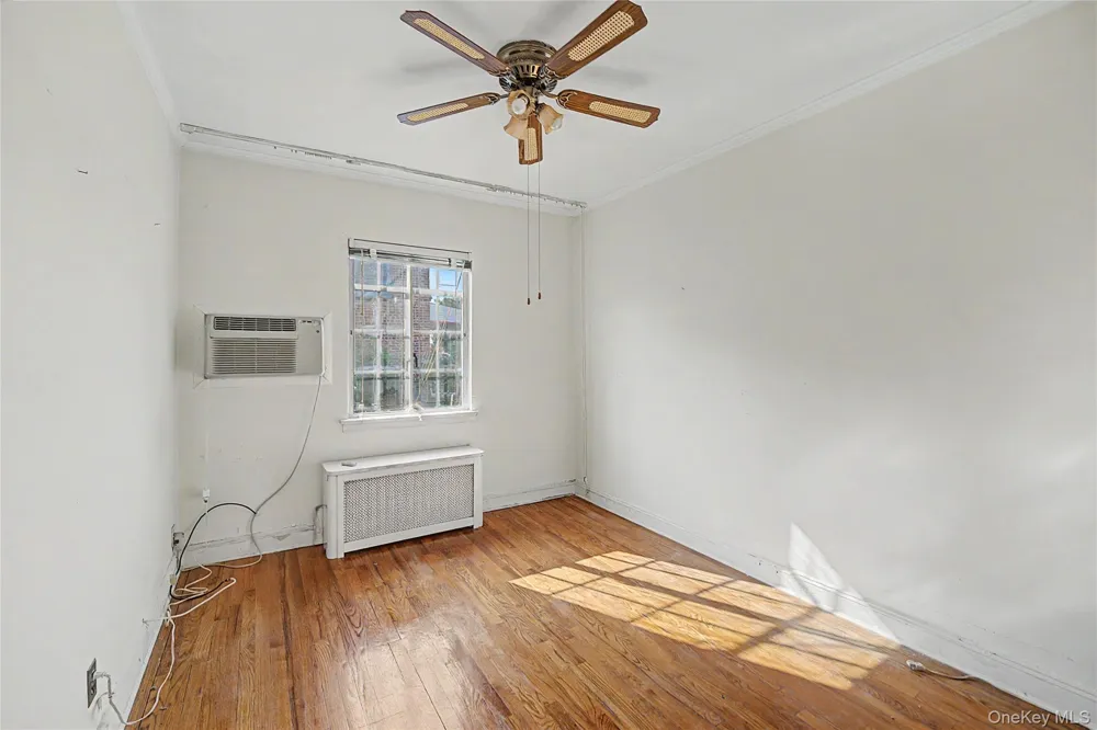 5904 146th Street Flushing, NY 11355