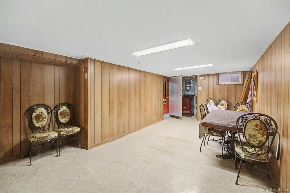 5904 146th Street Flushing, NY 11355