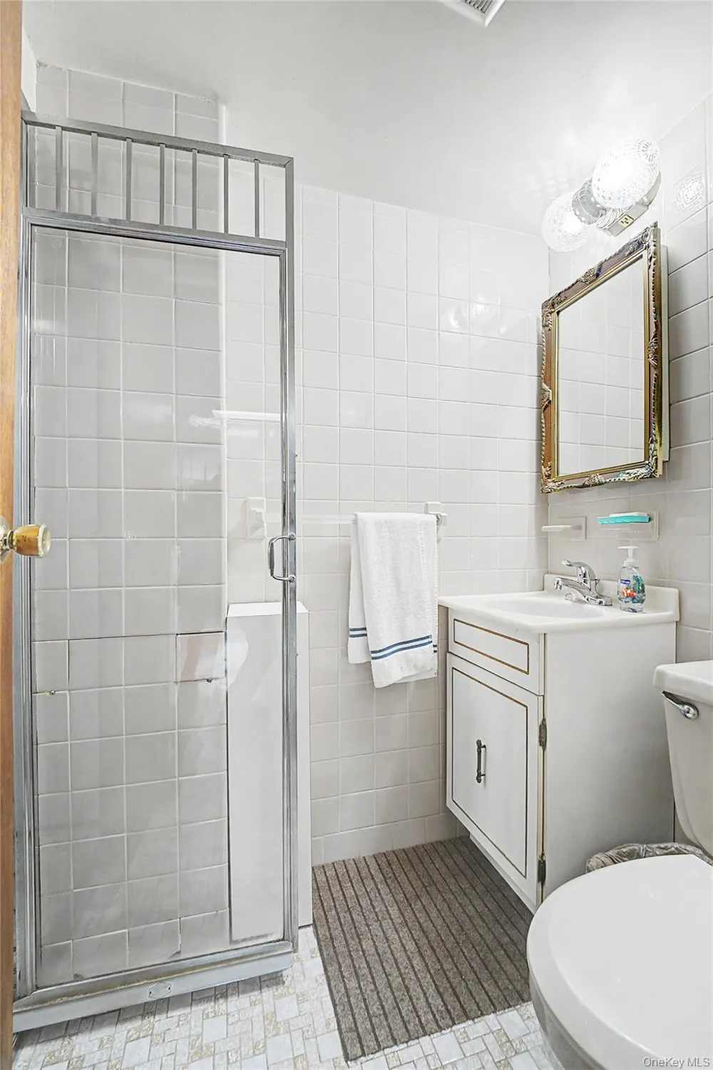 5904 146th Street Flushing, NY 11355
