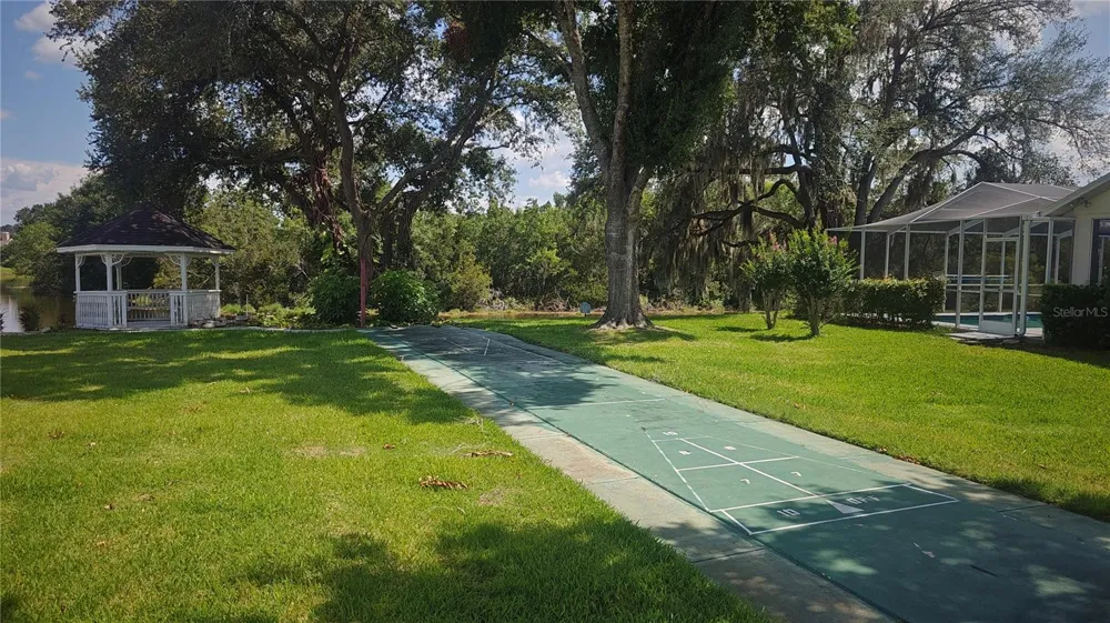 34826 CHELMSFORD LANE Zephyrhills, FL 33541