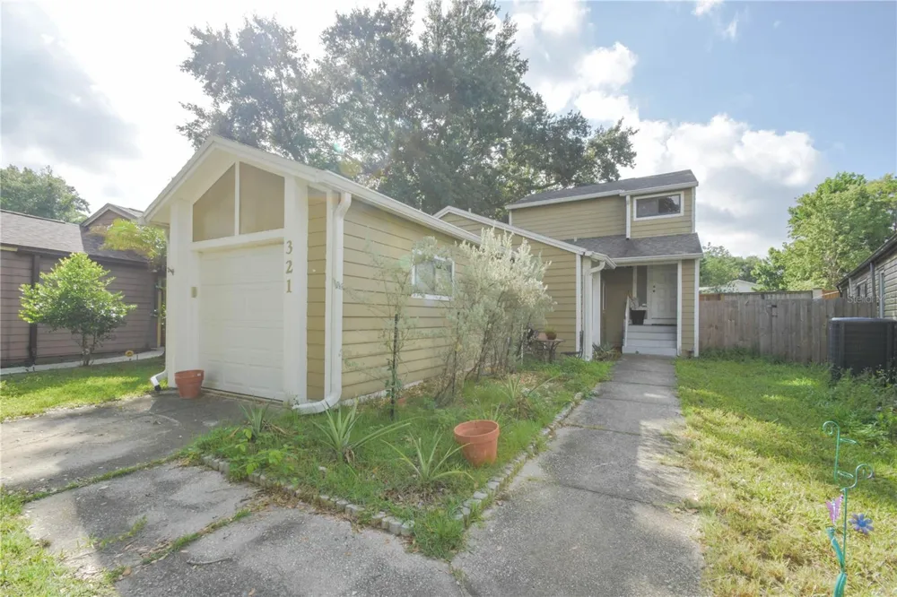 321 KIRKCALDY DRIVE Winter Springs, FL 32708