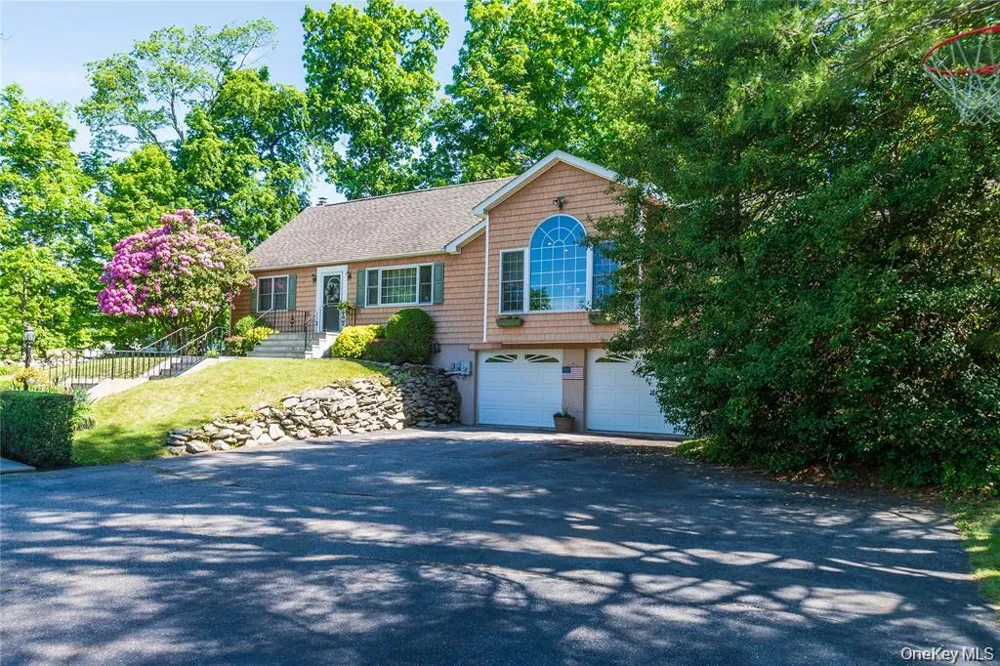 31 Bendlin Lane Howells, NY 10932