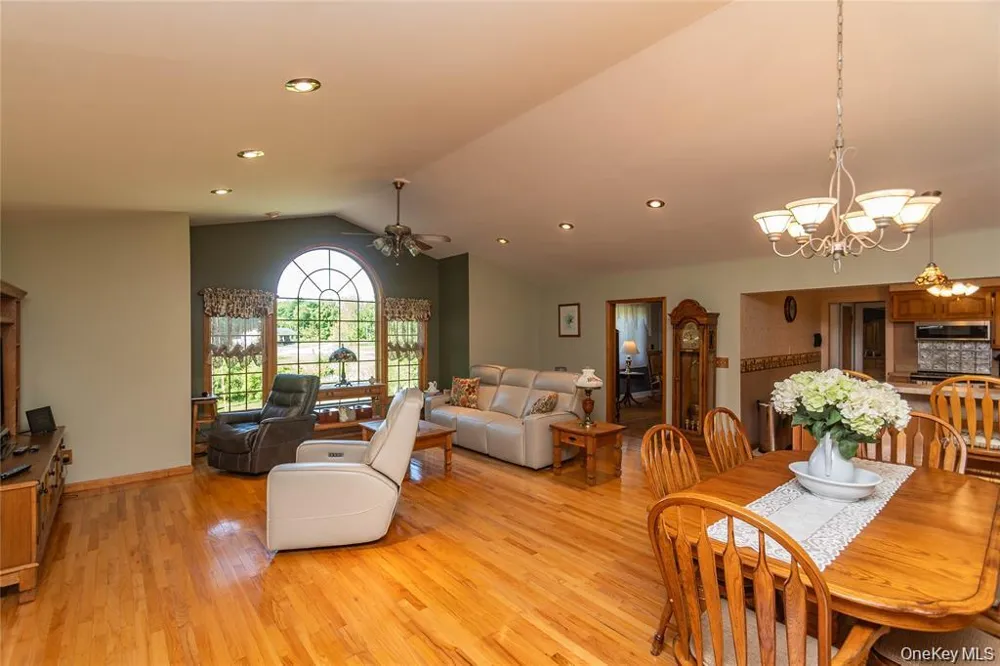 31 Bendlin Lane Howells, NY 10932