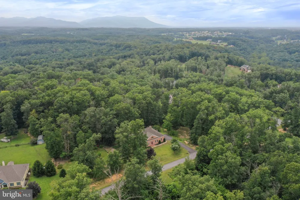 289 RELIANCE WOODS DRIVE Middletown, VA 22645