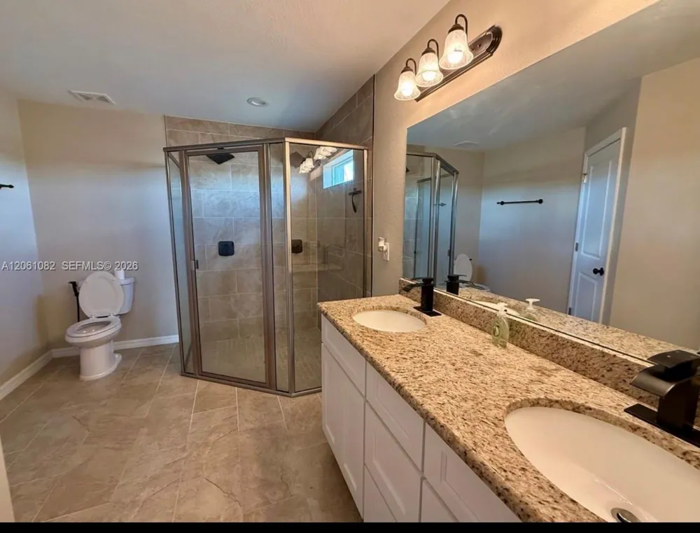 7033 Waldo Cir La Belle, FL 33935