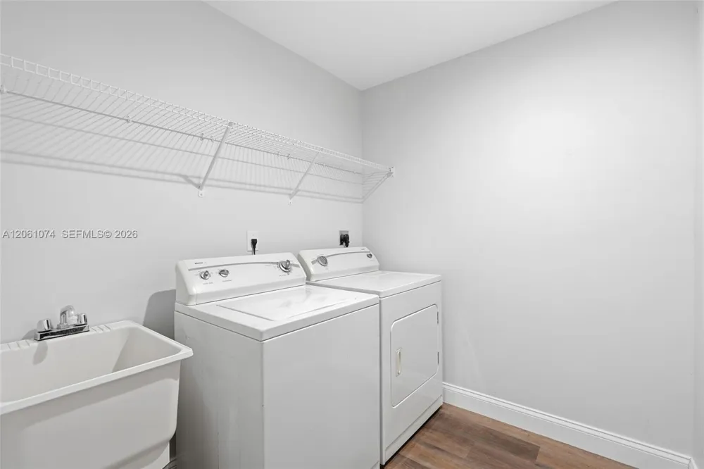 146 Plantation Dr La Belle, FL 33935