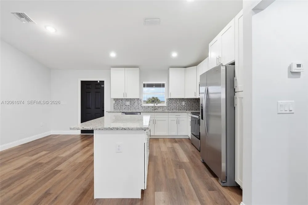 146 Plantation Dr La Belle, FL 33935