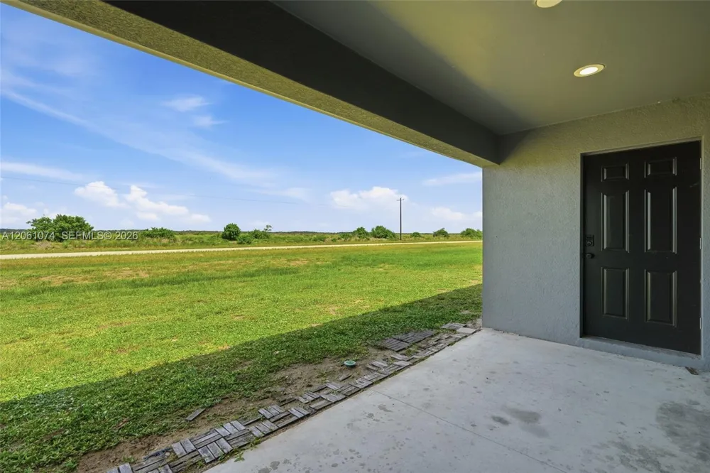 146 Plantation Dr La Belle, FL 33935