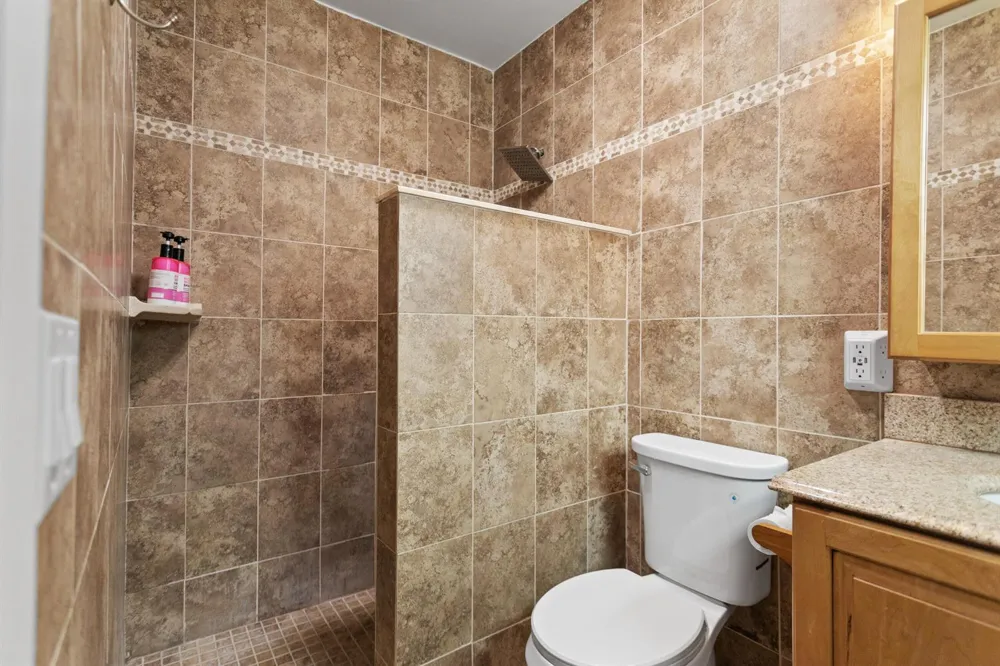 317 NE 3RD AVENUE Dania Beach, FL 33004