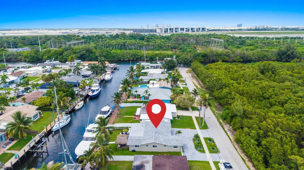 317 NE 3RD AVENUE Dania Beach, FL 33004