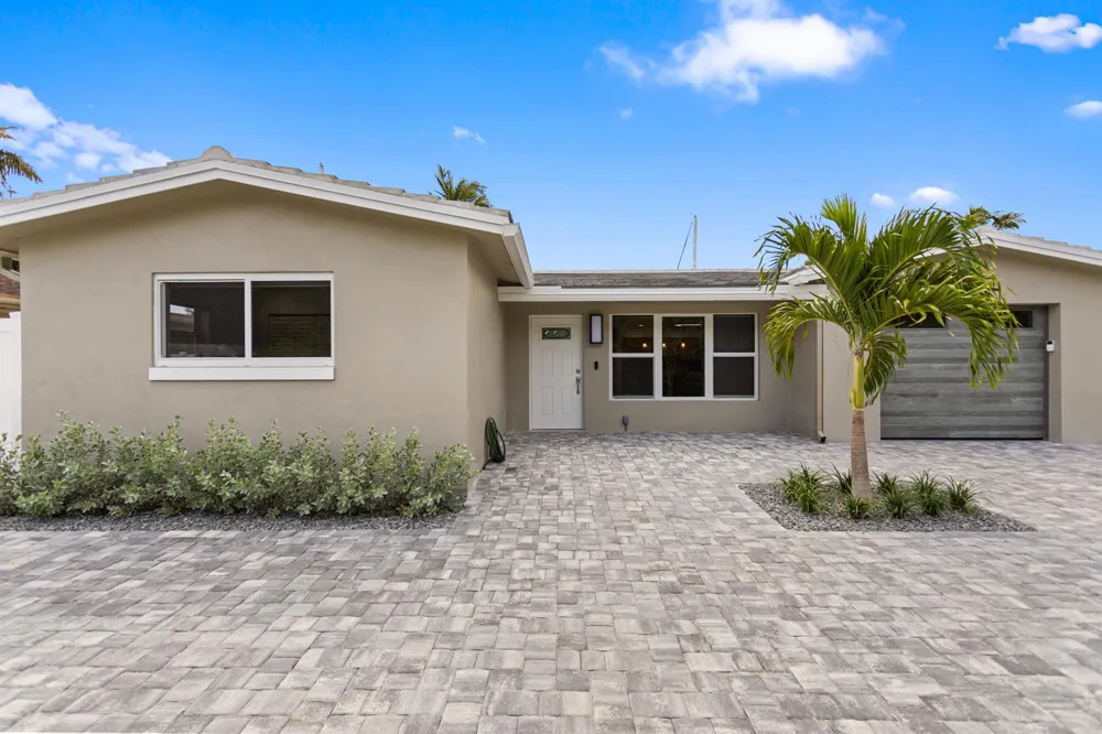 317 NE 3RD AVENUE Dania Beach, FL 33004
