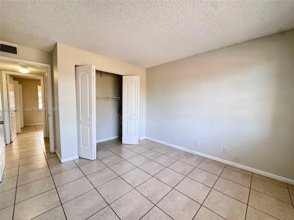 95 NE 41st St #J153 Oakland Park, FL 33334