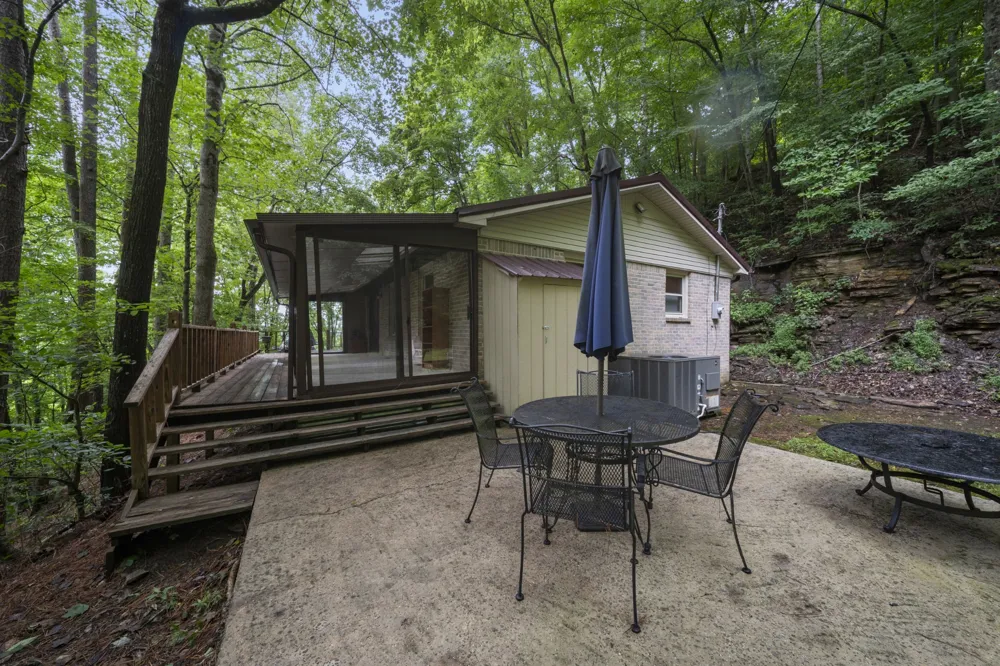 250 Owl Trce Smithville, TN 37166