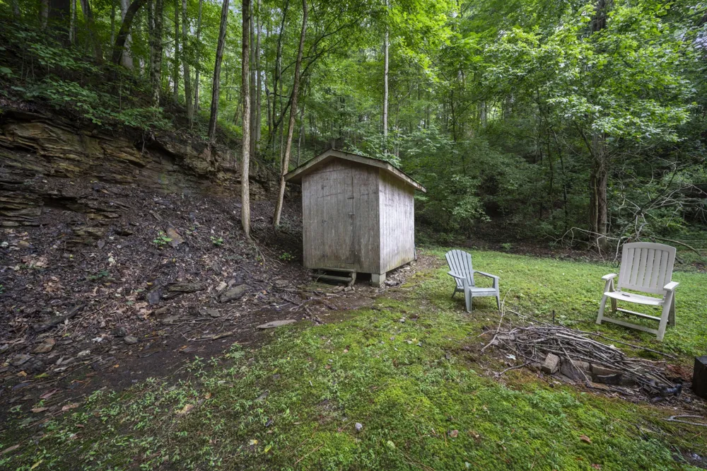 250 Owl Trce Smithville, TN 37166