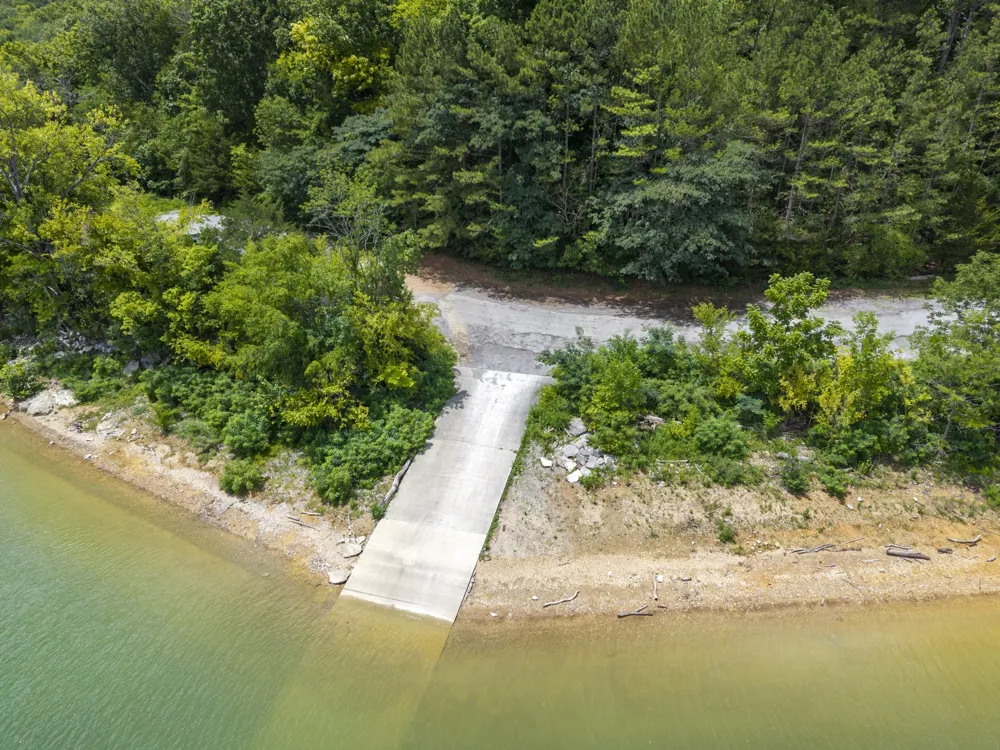 250 Owl Trce Smithville, TN 37166