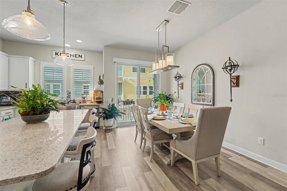 9567 CAVENDISH DRIVE Tampa, FL 33626