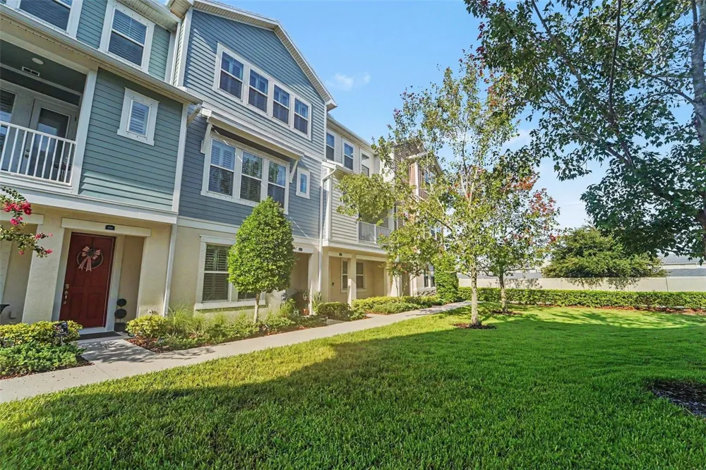 9567 CAVENDISH DRIVE Tampa, FL 33626