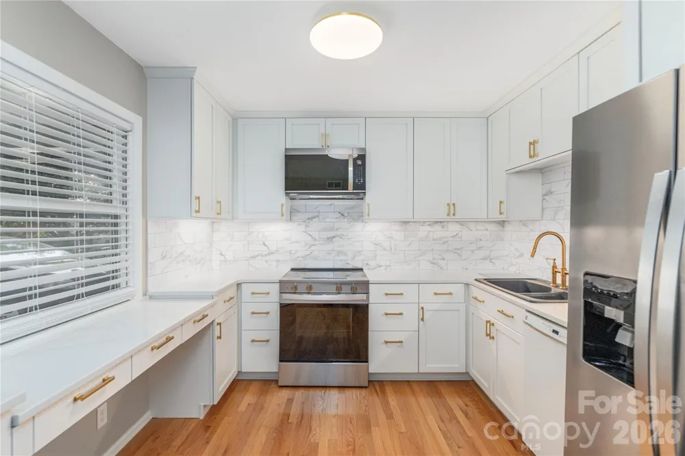 30 Maple Ridge Lane Asheville, NC 28806