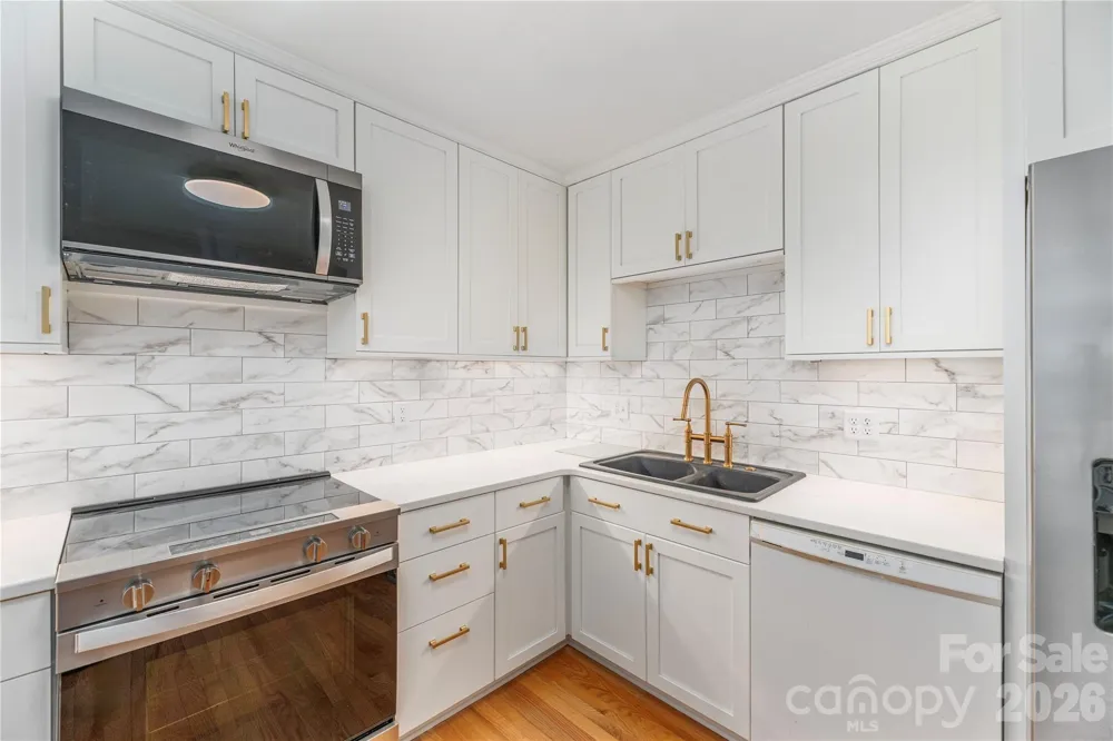 30 Maple Ridge Lane Asheville, NC 28806