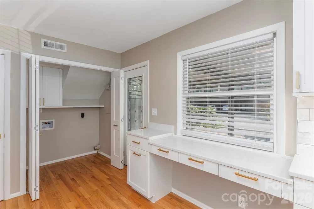 30 Maple Ridge Lane Asheville, NC 28806