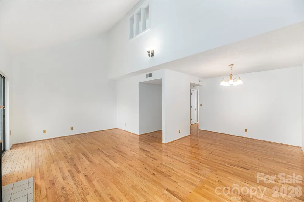 30 Maple Ridge Lane Asheville, NC 28806