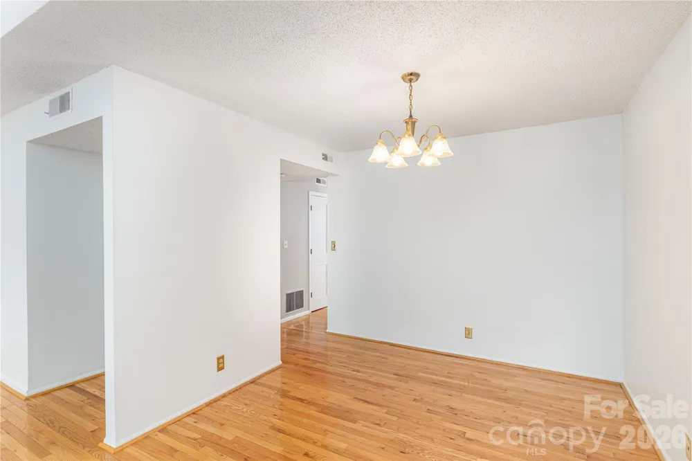 30 Maple Ridge Lane Asheville, NC 28806