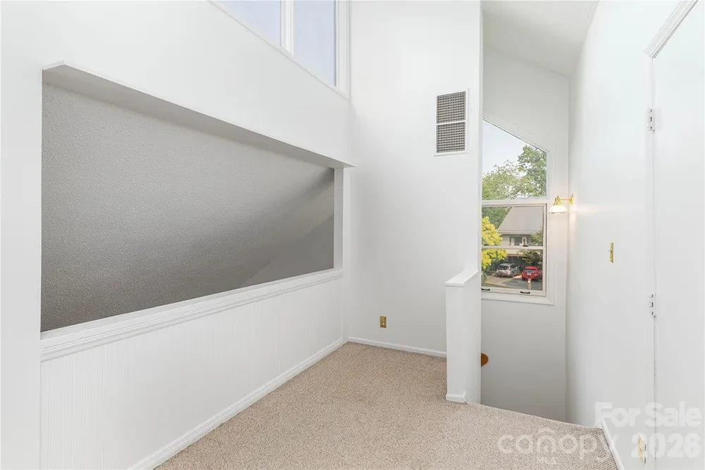 30 Maple Ridge Lane Asheville, NC 28806