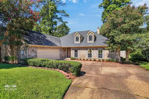 9108 Colonial Gardens