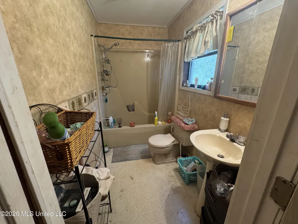 119 Elbert Stringer Lane Lucedale, MS 39452