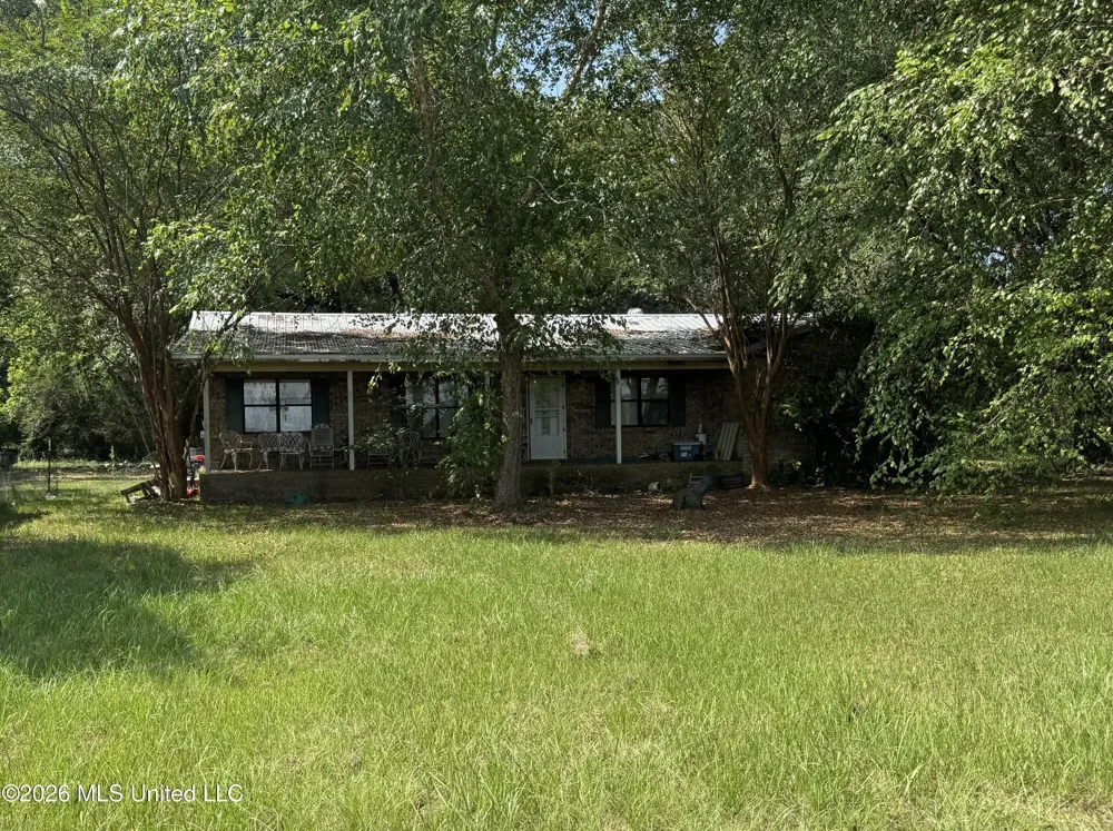119 Elbert Stringer Lane Lucedale, MS 39452