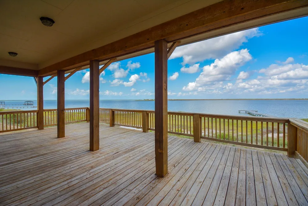 3007 Palm Coast Lane Palacios, TX 77465