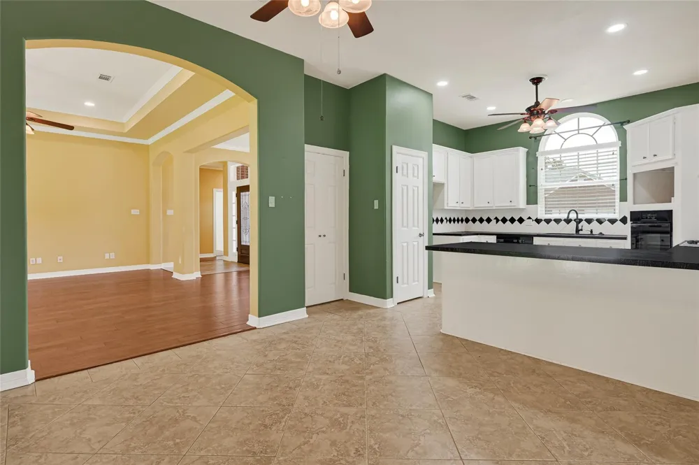 110 Regal Lane Liberty, TX 77575