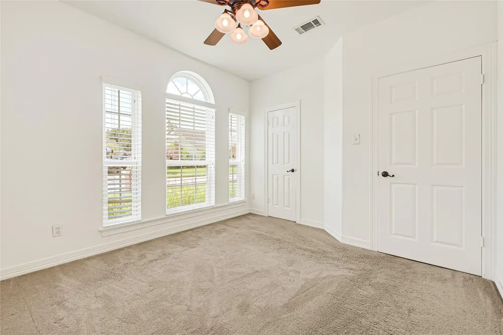 110 Regal Lane Liberty, TX 77575