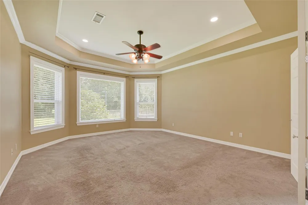 110 Regal Lane Liberty, TX 77575