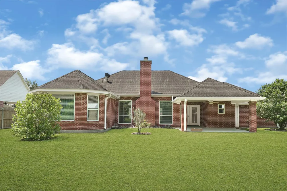 110 Regal Lane Liberty, TX 77575