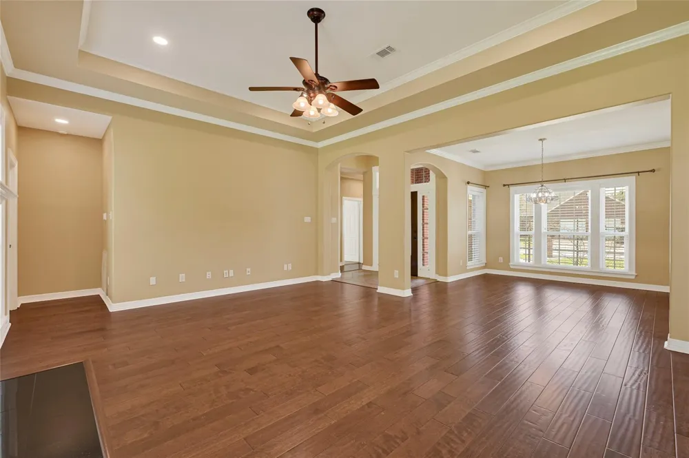 110 Regal Lane Liberty, TX 77575