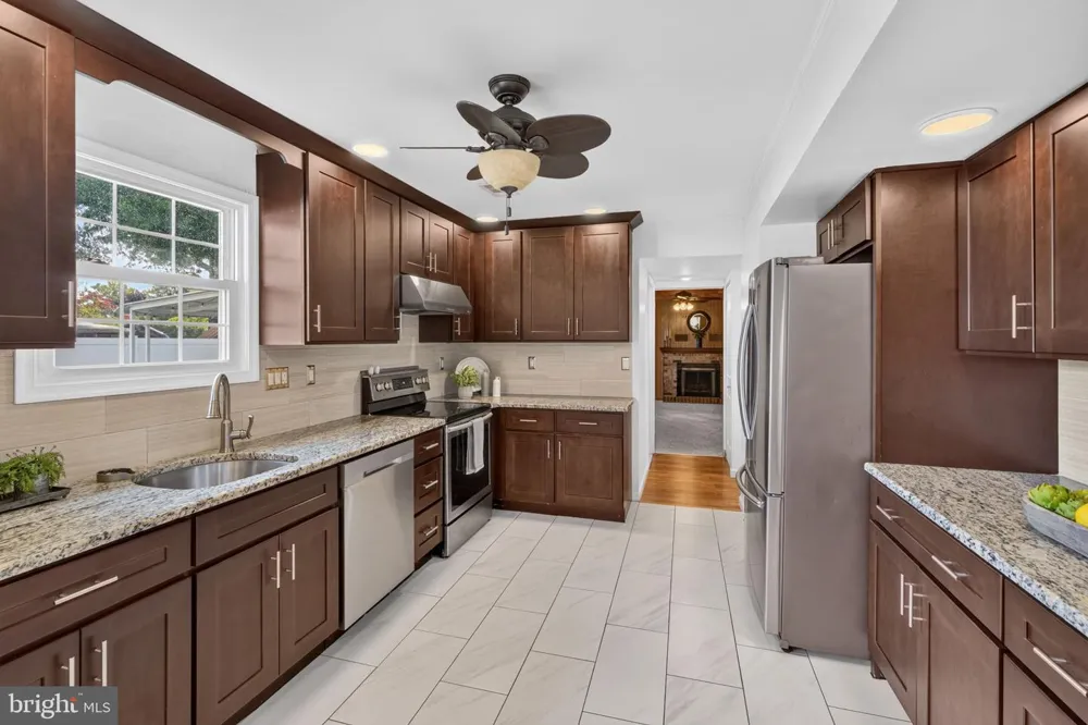 3442 MANSION DRIVE Bensalem, PA 19020