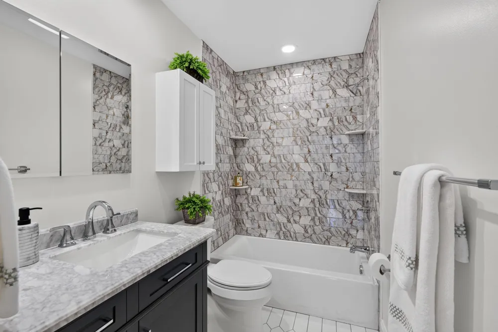 3442 MANSION DRIVE Bensalem, PA 19020
