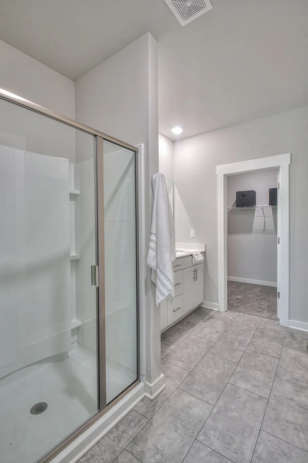 4218 Aragorn Way Murfreesboro, TN 37128