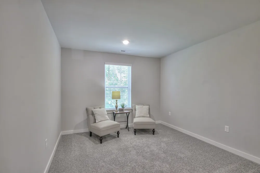 4218 Aragorn Way Murfreesboro, TN 37128